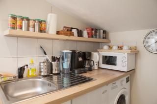 Spacious 2-Bedroom Family Duplex with Free Parking and Netflix - 2