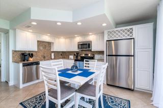 Renovated Condo Offering Free Beach Access - 1