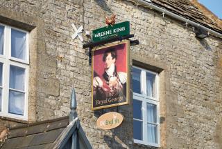 Royal George Hotel by Greene King Inns - 7