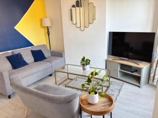 Sheffield 3-bedroom house with free street parking - Sheffield - 0