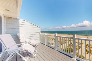 Atlantic Watergate --- 29111 Ocean Rd. #6 - Bethany Beach - 9