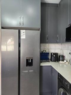 Johannesburg Alberton 3 bedroom house - 2