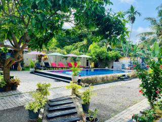 The Kingslayer Resort - 2