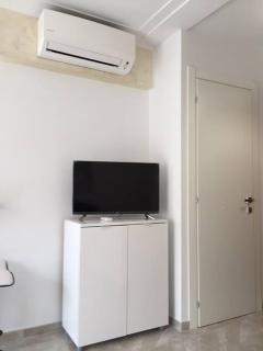 Studio centre ville entièrement rénové au calme - 1