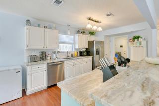 Destin Villa with Patio about 2 Mi to Miramar Beach! - Destin - 2