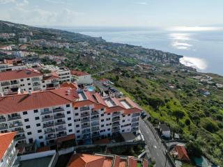 Comfy & Joyful Oceanview Retreat - Caniço - 2