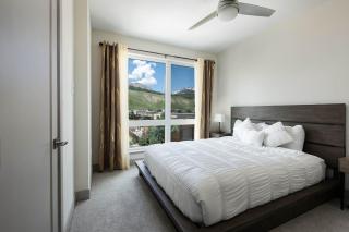 Fourth Street Crossing Traverse Townhome: Stylish Retreat - Silverthorne - 1