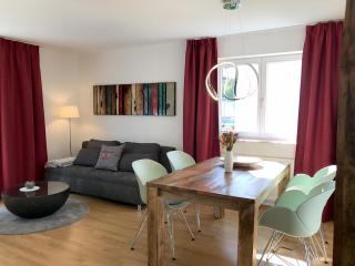 Ferienwohnung Seeglück- hochwertige Wohnung im Villenviertel mit Südbalkon - 1