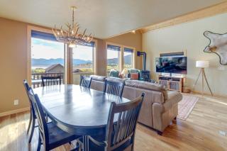 Custom Log Cabin with Views - 20 Mi to Yellowstone! - 4