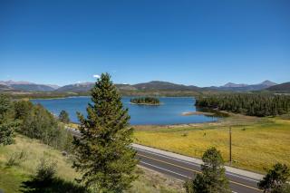 Lake Forest Lakeview Condo: Mountain Views, Close to Town - Frisco - 8