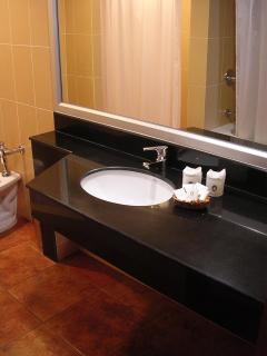 Hatyai Golden Crown Hotel - 2
