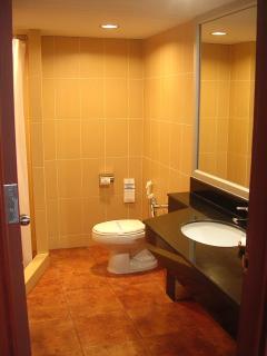 Hatyai Golden Crown Hotel - 1