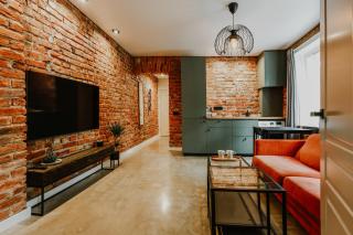Old brick boutique apartments - 5