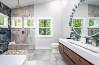 New H2O Oasis Tree House - Pittsboro - 8