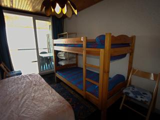Appartement 42 m² avec balcon, proche pistes, commerces, crèche et jardin d'enfants à Chamrousse - FR-1-549-89 - Chamrousse - 5