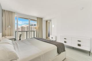 Ocean views, rooftop pools and amazing location! - Fort Lauderdale - 1