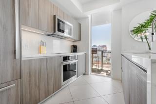 10th fl, modern, pool, gym, inter-coastal view - Fort Lauderdale - 9