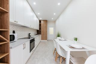 Luxury Apartments “Dream City” - Uzhhorod - 4