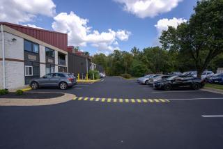 Excel Inn & Suites - 8