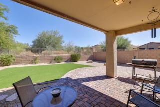 6 Mi to Pinnacle Peak Park BBQ-Ready Home with Yard - 9