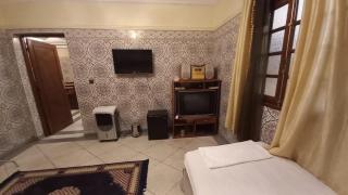 Stay with low budget - 5