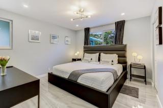 Renovated professional design, grill lake view! - Hallandale Beach - 6