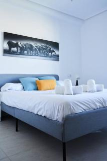 Stunning penthouse terrace & pool , Free Parking - Vera - 3