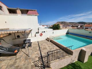 Casa Oasis Puertollano, una casa rural en Puertollano, agradable, con Piscina en zona tranquila - Puertollano - 6