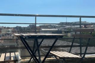 Beau grand 2 pièces balcon dernier étage calme vue dégagée sud - 9