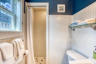 Hidden Villa Cottages (Entire Property, Six Cottages) - Cannon Beach - 3