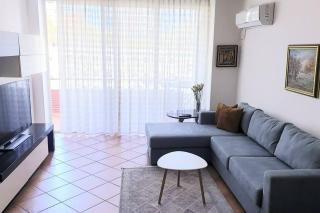 Lovely 2-bedroom rental apartment in Tirana center - Tirana - 5