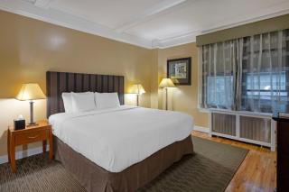 Best Western Plus Hospitality House Suites - New York - 3