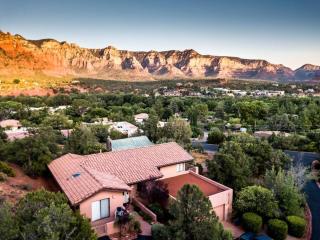 180º Red Rock Views, Central Location, 4 Bed 3 Bath - Sedona - 7