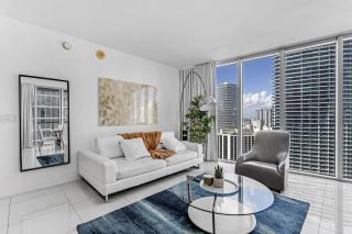 Luxurious Condo at ICON with Views - 9