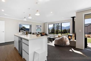 Urban Elegance - Queenstown - 6