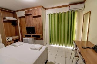 Golden Dolphin Grand Hotel - Suíte pool - 3