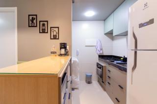 Apartamento com VISTA maravilhosa no bairro do Pina! Cozinha completa, Wi-Fi, Ar Condicionado e máquina de lavar - Condomínio com Estacionamento, Recepção 24h, Piscina e Academia - Recife - 6