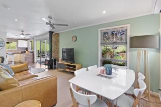 Goughs Hideaway - Goughs Bay - 2