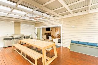 Justice Beach - Cowes - 9