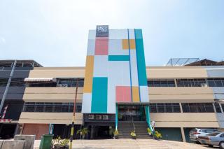 Sans Hotel Liv Ancol by RedDoorz - Jakarta - 7