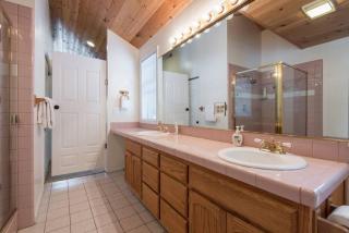 Tahoe Vista Home w/ Spa close to Northstar & Lake - 9