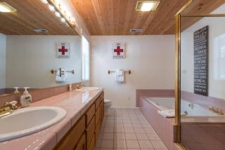 Tahoe Vista Home w/ Spa close to Northstar & Lake - 2