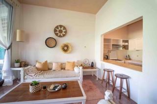 Canggu Beach Condo: 2 floors, balcony and pool - 6