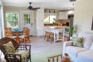 Sharks Cove Ocean Front w Private Deck, BBQ, AC, contact us for price drop - Haleiwa - 2