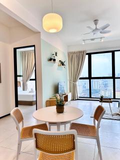 Urban Suites Homestay WL - Jelutong - 0