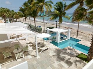Oceanfront 5-Stars Starfish Villa, Dawn Beach, Private Pool, Secured, Concierge - Oyster Pond - 4