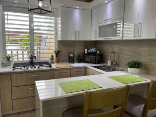 2 Units, 1 Price Group Bundle Sleeps 8 Beach House - Luquillo - 3