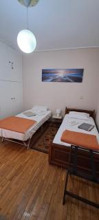 Sq Varnava appartment Athens - Atene - 5