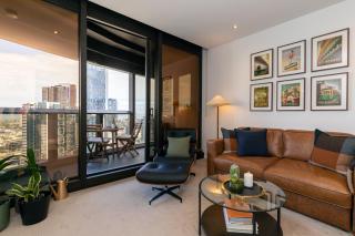 Fantastic Views at Luxury Prima Pearl Tower - 5