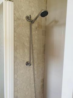 Pretty little house full of charm, located in a green and peaceful setting, very close to sea - 5